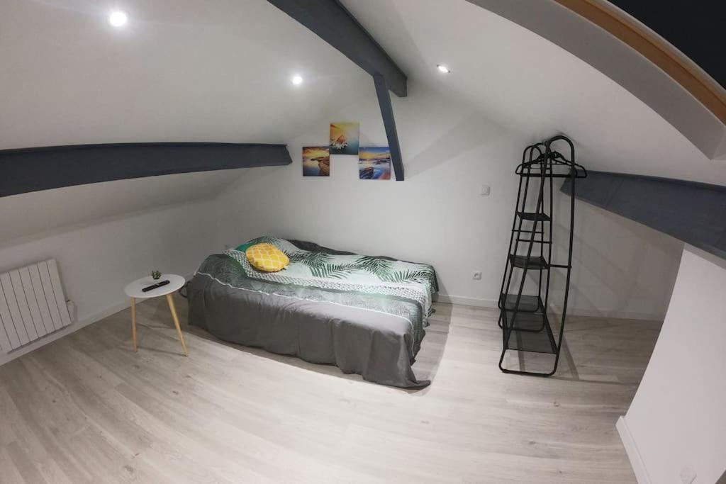 Apartmán Atypique T1 Duplex - Wifi .Parking .Proche .Gare Saint-Quentin  Exteriér fotografie